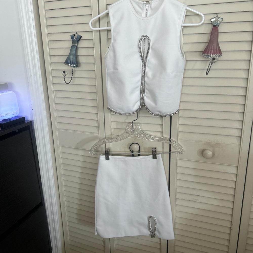 White set - Picture 5 of 7
